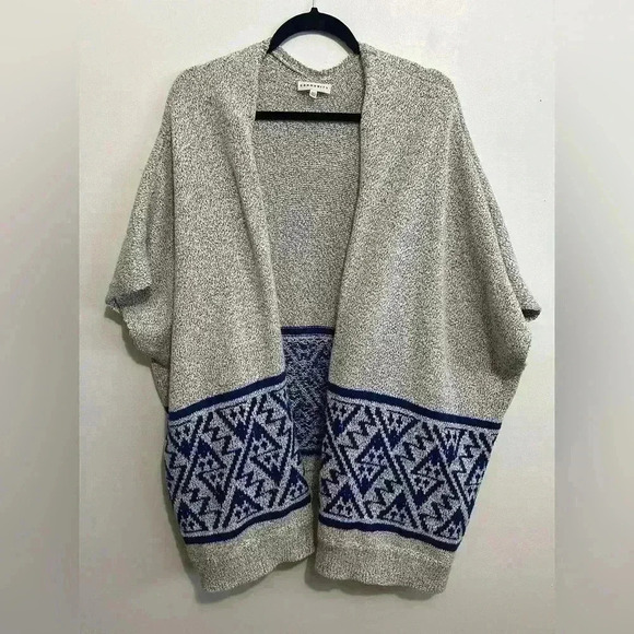 Aritzia community lonic very oversized cape with unique  blue design. - Picture 2 of 4